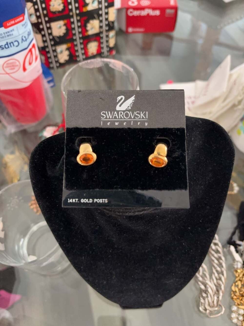 NIB Swarovski Crystal Lucky Goddess Stud Earrings 5461791 - Picture 2 of 8